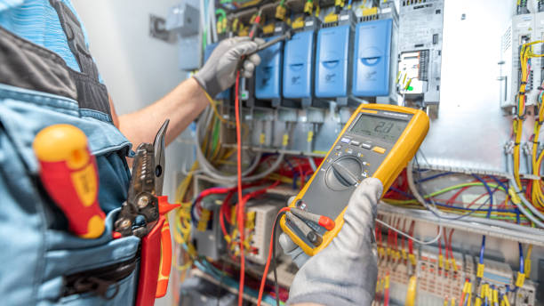 Best Best Electricians Near Me  in Farr West, UT